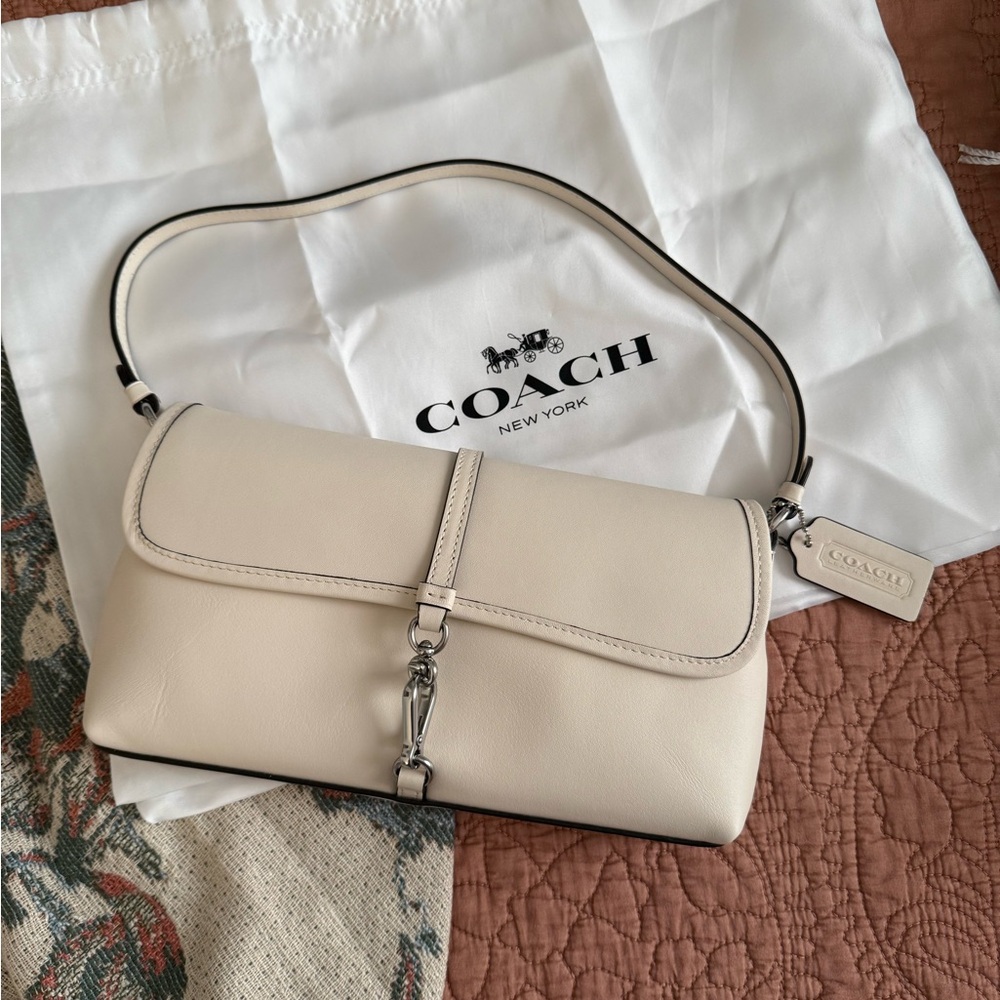 Coach Hamptons Shoulder Bag Limited Re-Edition